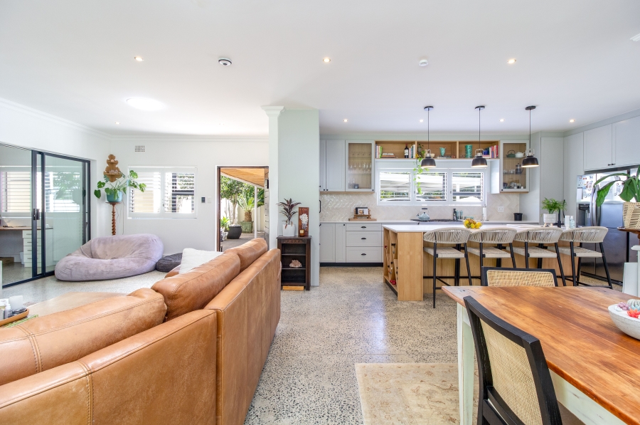 4 Bedroom Property for Sale in Tokai Western Cape